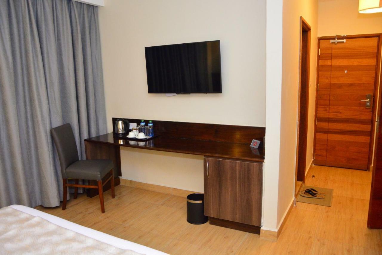 Razana Hotel Nairobi Ngoại thất bức ảnh