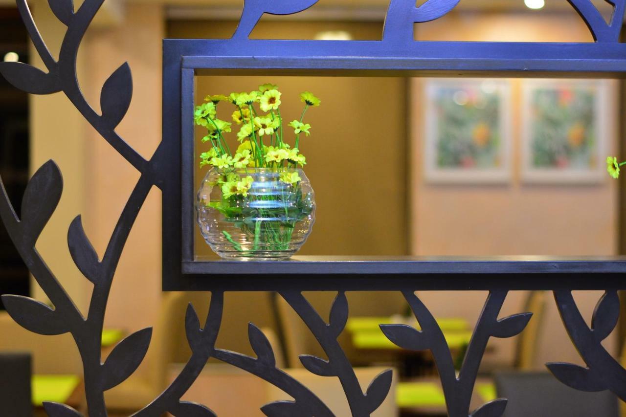 Razana Hotel Nairobi Ngoại thất bức ảnh